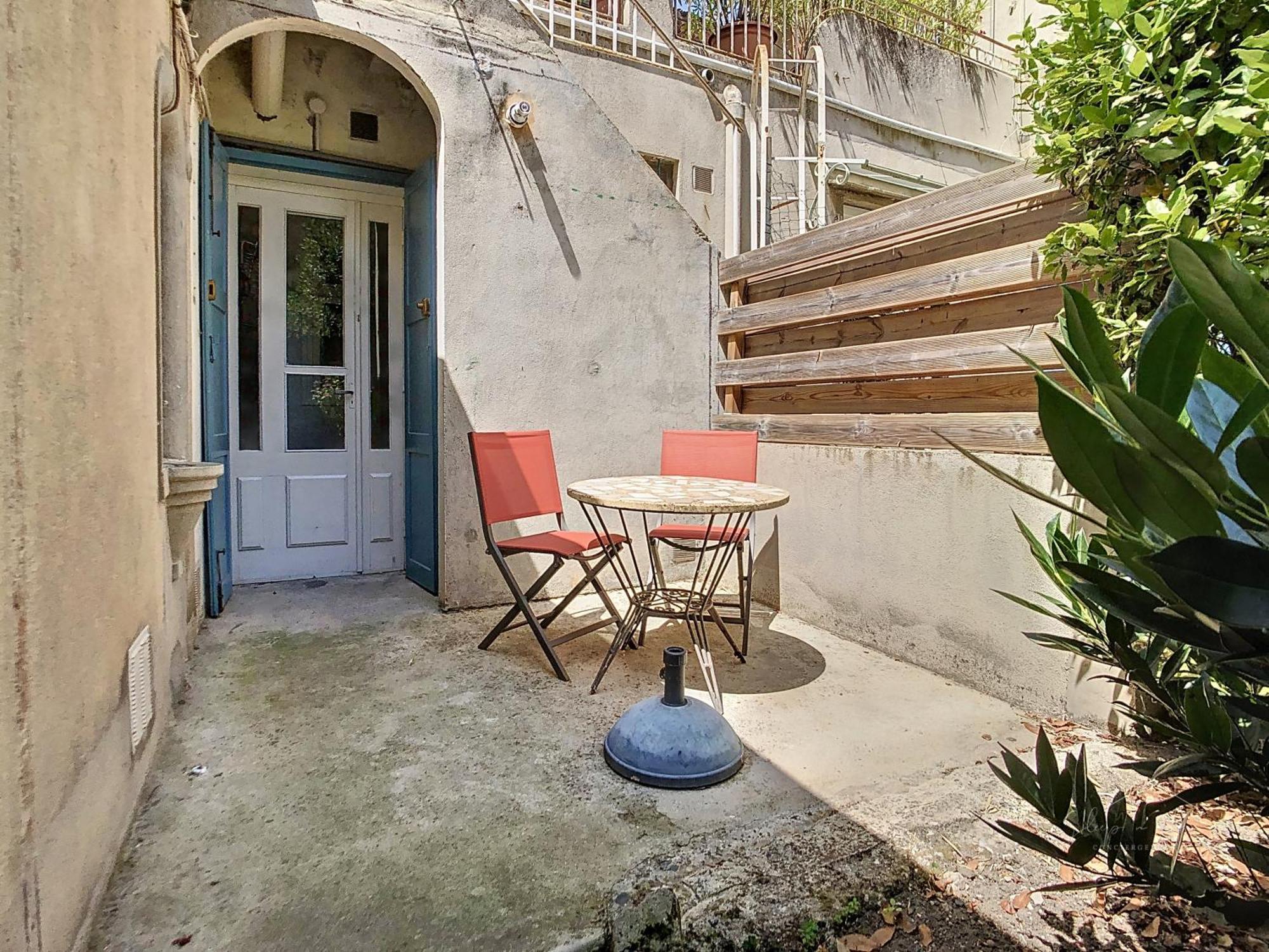 Apartment Jeanne Carcassone Exterior photo